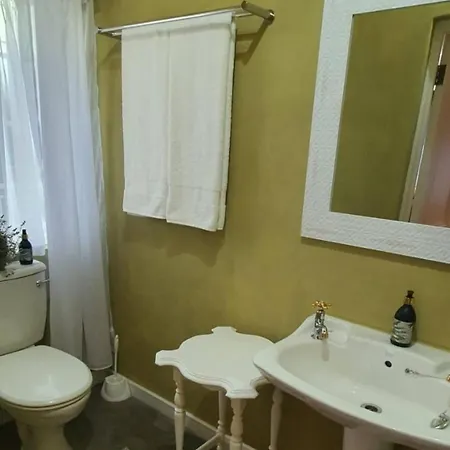 Loerie'S Nest Apartment Pretoria Room photo